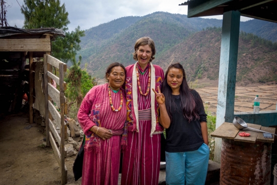 Susanne with host family