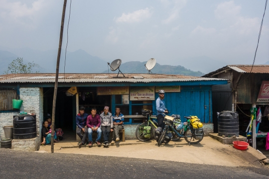 Lunch stop for Thukpa