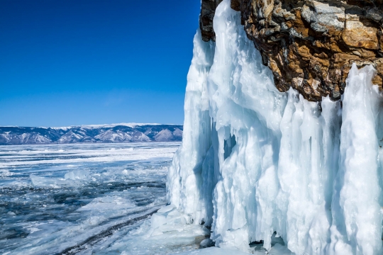Waves frozen