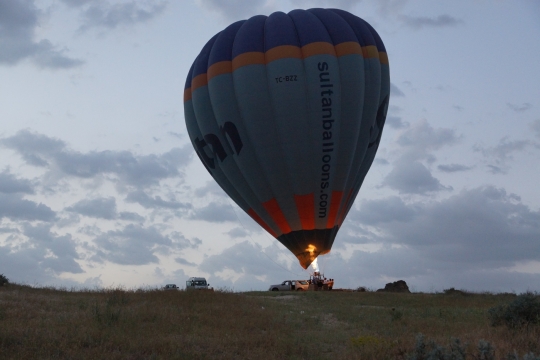 Hot air balloon