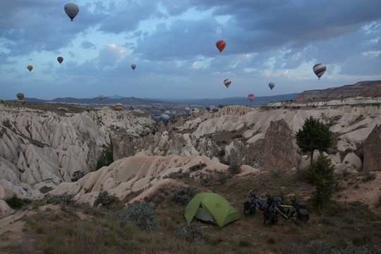 Hot air balloons