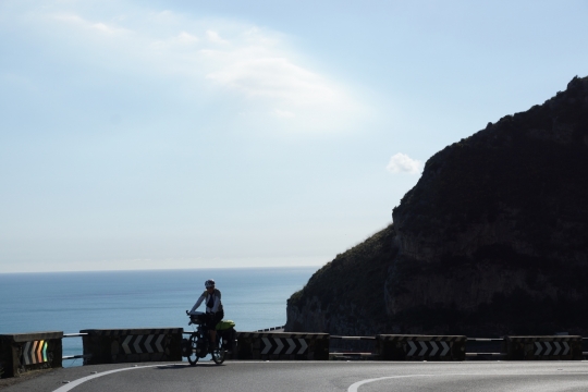 Suus on the bike at Amalfi coast