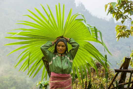 Local women with rainprotection