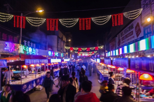 Nightmarket in Jinzhou