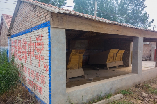 Coffins ready to use