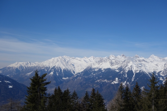 The view after just started hiking from Falzeben