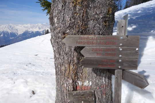 Signs on the hiking trail