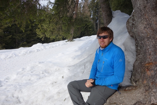 Having a bit of lunch in the snow