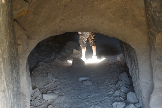 Martins feet in a cave