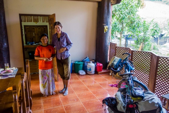 Staying with Hmong