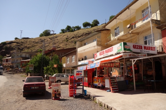 Small shops in Maden