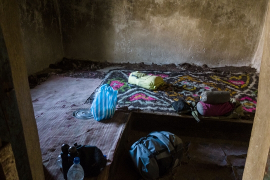 Shelter in Khargush