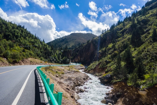 Cycling up the valley