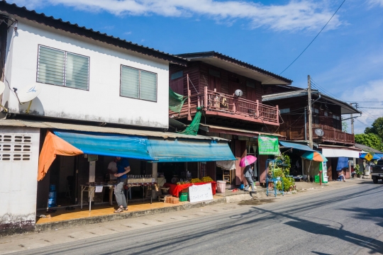 Streets of Mae Sariang