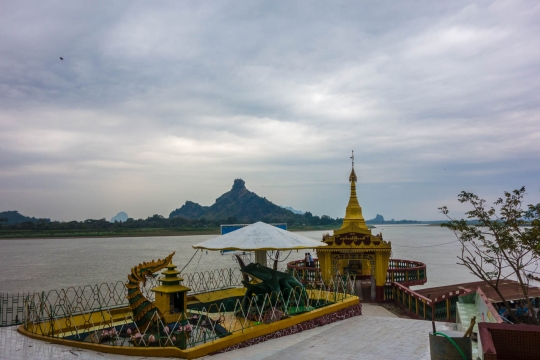 The majestic Salween river coming from Tibet