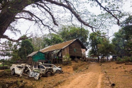 Small streets of Hpa-An behind police station