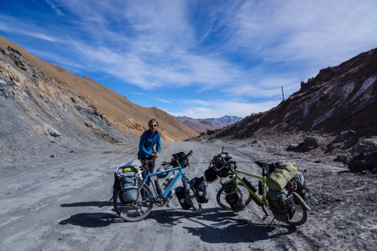 We made it up the Ak-baital pass!