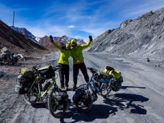 We made it up the Ak-baital pass!
