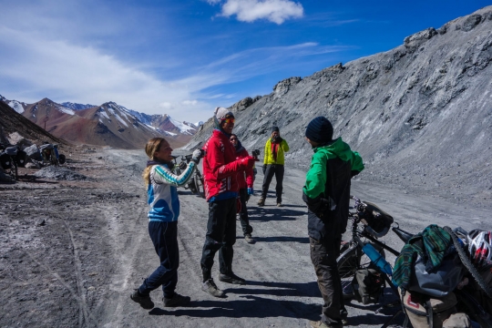 We made it up the Ak-baital pass!