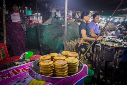 Pancakes in Pyay