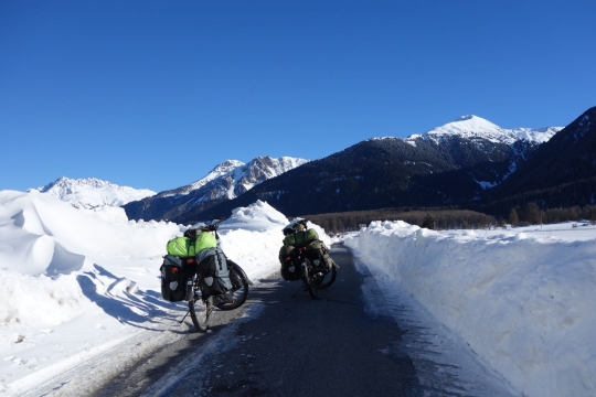 A lot of snow in Italy