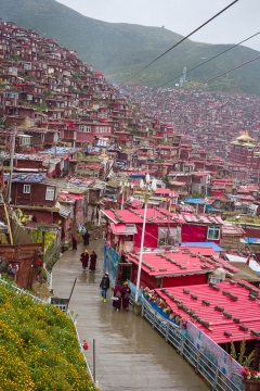 Larung Gar