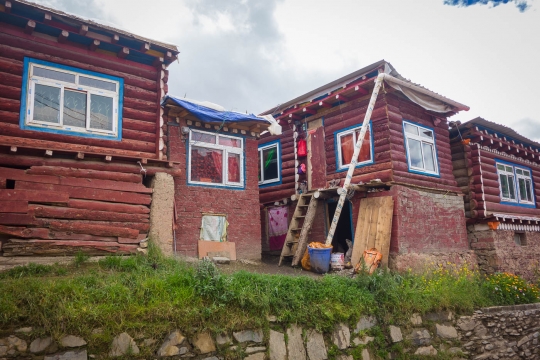 Larung Gar