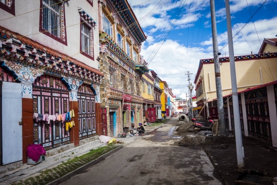 Side street in Seda