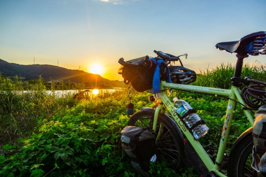 Sunset over Han river