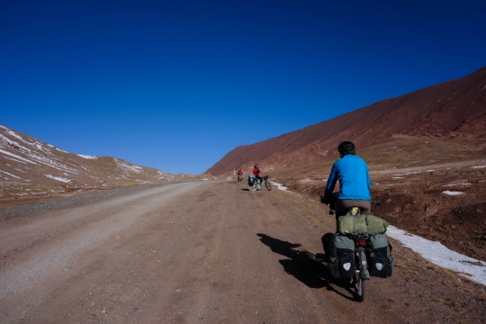 Ascent up Kyzyl Art pass in early morning