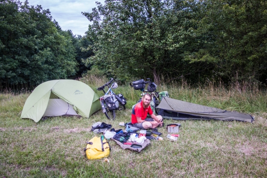Camping bivvy style