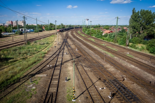 Traintracks