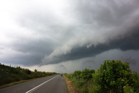 Storm is coming in...