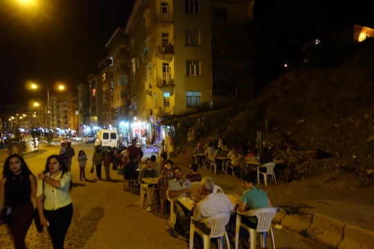 Invitation for tea :) in Hakkari