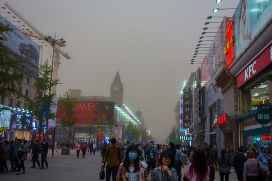 Sandstorm on its way from the Gobi desert