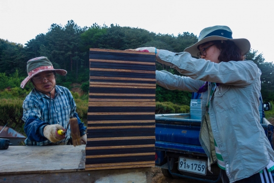 Frames for mud bricks