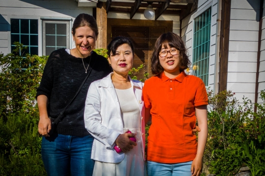 Me, Ajumma and Korean WWOOFer